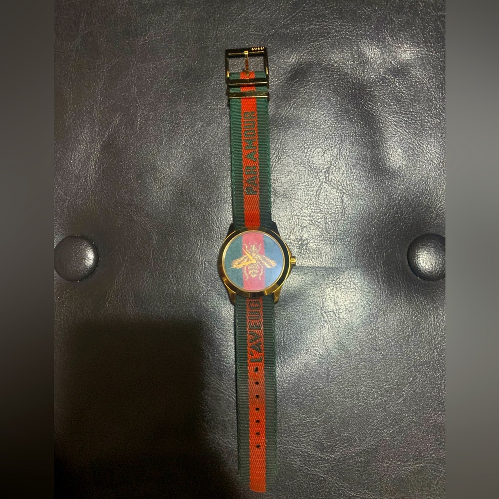 Authentic unisex Gucci watch